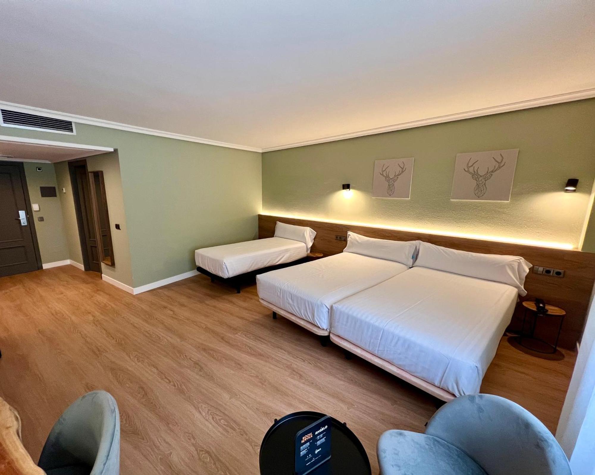 Yomo Imperial Hotell Sant Julià de Lòria Eksteriør bilde