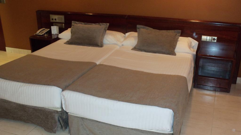 Yomo Imperial Hotell Sant Julià de Lòria Eksteriør bilde