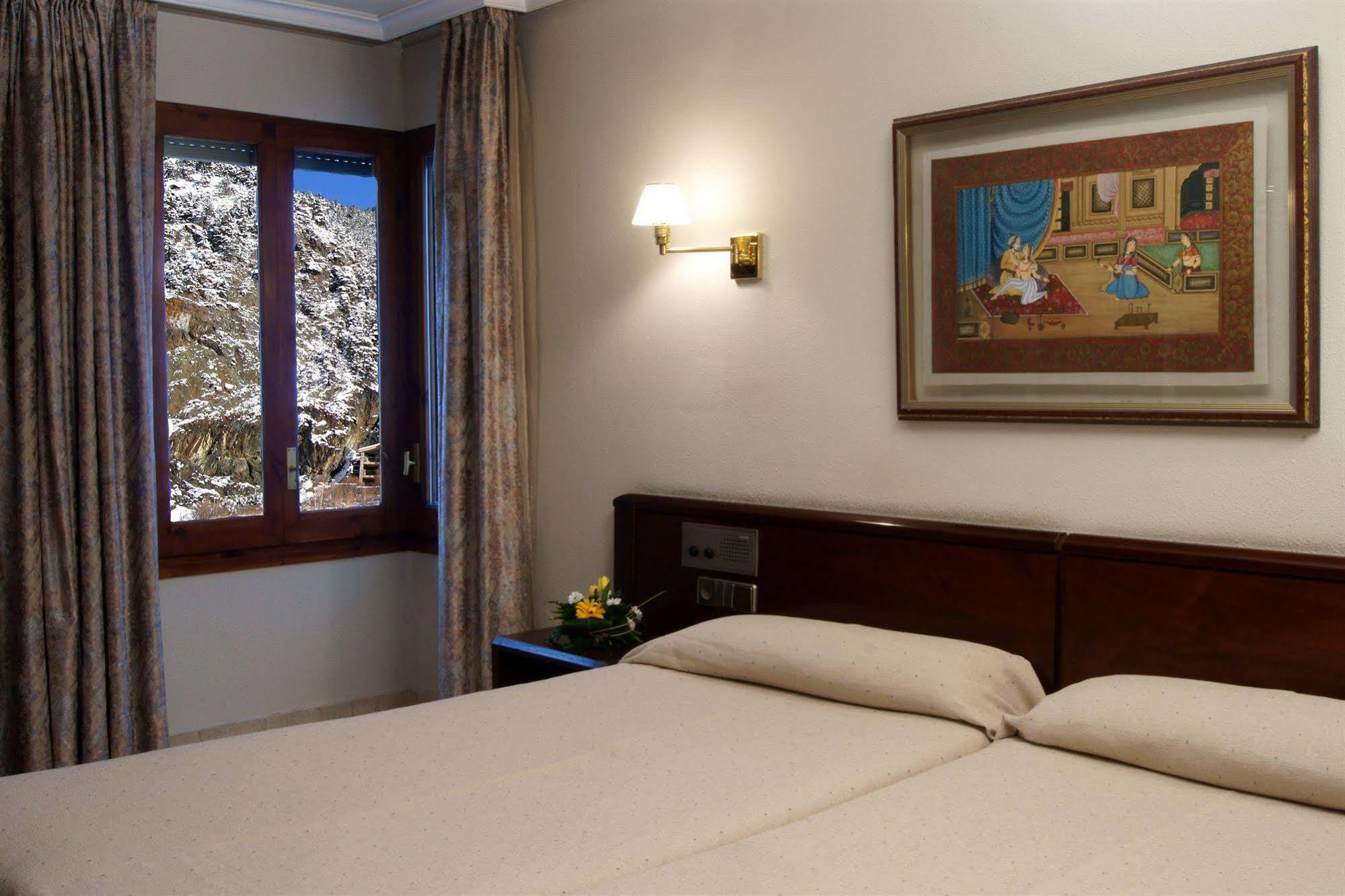 Yomo Imperial Hotell Sant Julià de Lòria Rom bilde