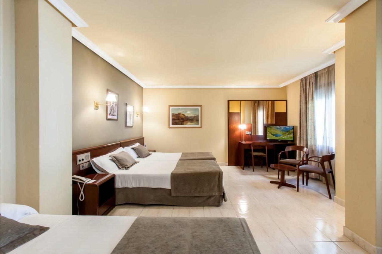 Yomo Imperial Hotell Sant Julià de Lòria Eksteriør bilde